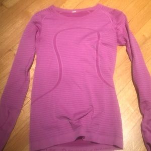 Barely worn lululemon long sleeve